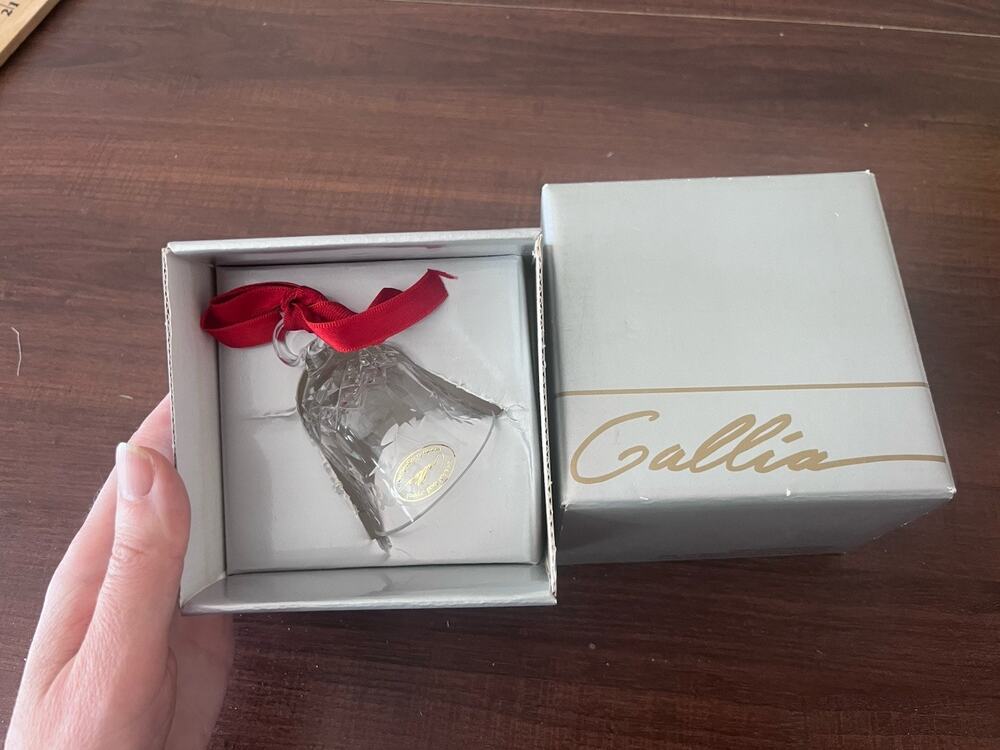 Vtg Rogaska Crystal Etched Bell Christmas Ornament Red Ribbon Gallia Yugoslavia